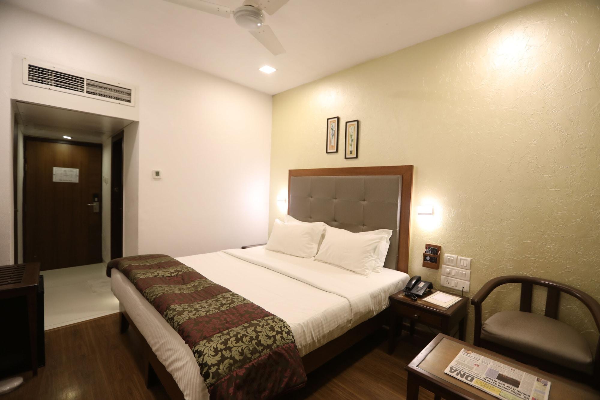 Citizen Hotel Bombay Extérieur photo