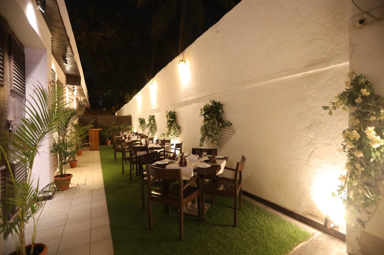 Citizen Hotel Bombay Extérieur photo