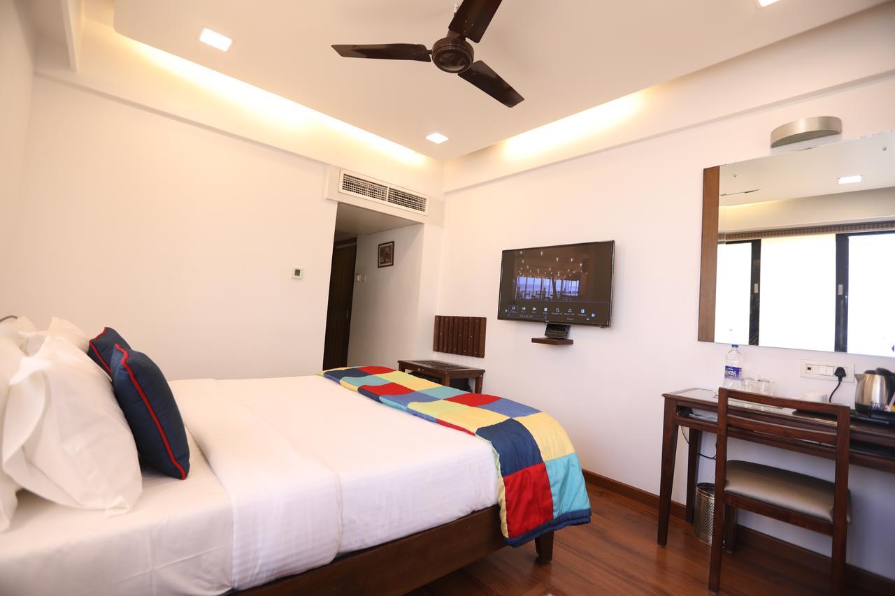 Citizen Hotel Bombay Extérieur photo