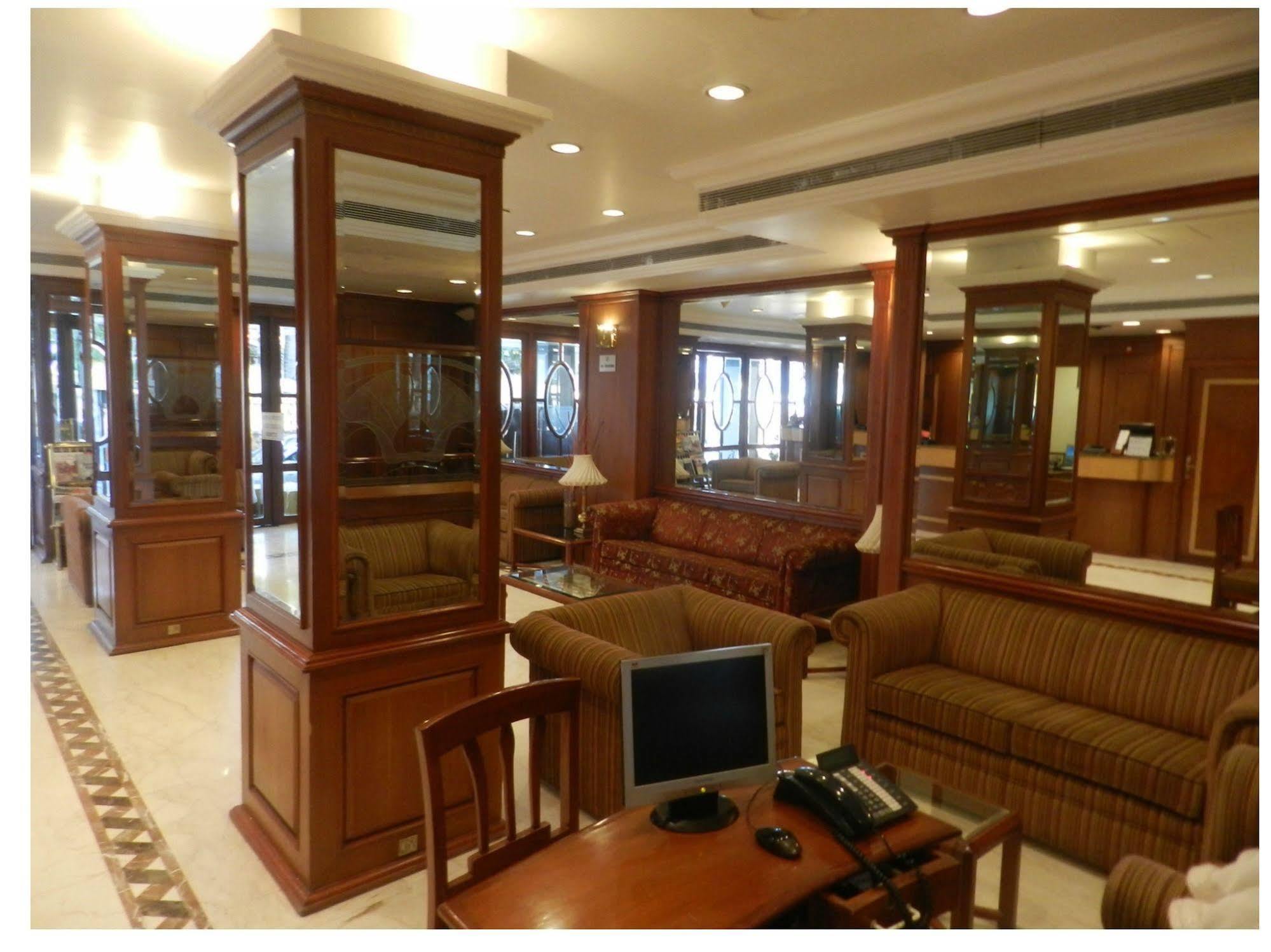 Citizen Hotel Bombay Extérieur photo